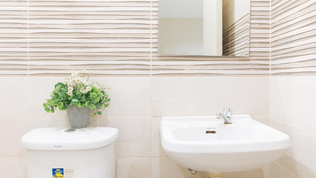 Urbanview At Lacson Street Bacolod City By Reddoorz Cameră foto